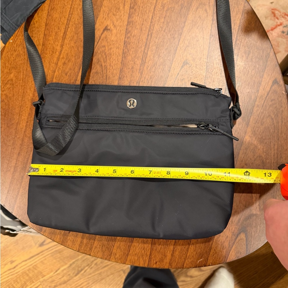 lululemon athletica Black Messenger Bag - Picture 8 of 8
